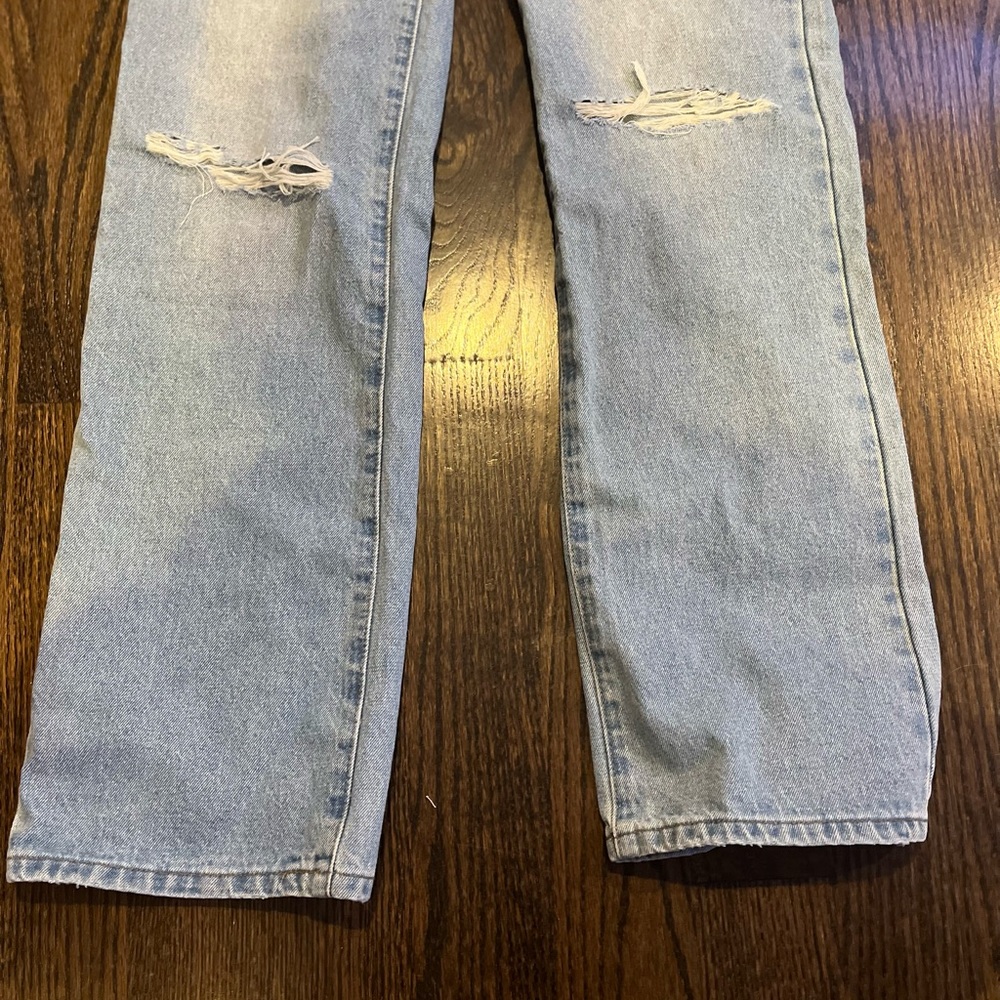 Jeans - Picture 2 of 5
